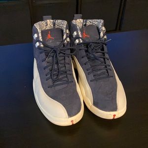 JORDAN 12